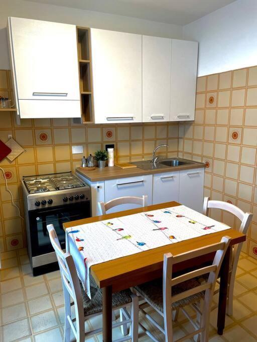 Casa Vacanze Ca' Di Lucchini San Benedetto Val di Sambro Bagian luar foto